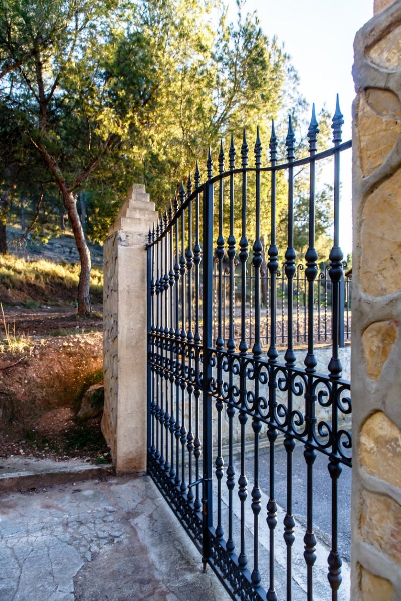Iron gate & Fencing - Iron Master Gates