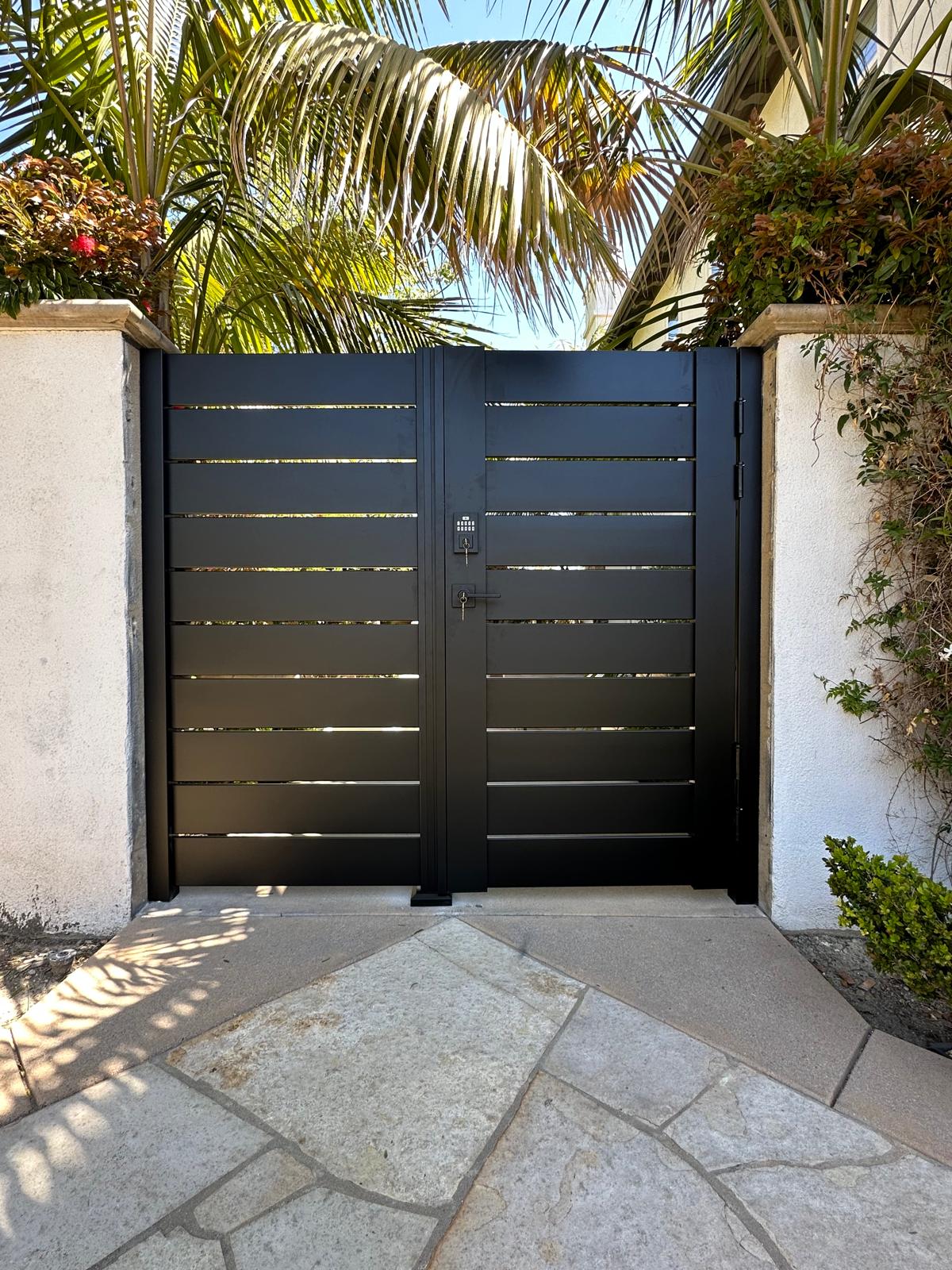 iron master gates and fencing 4.jpg